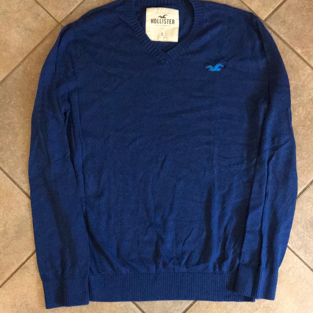 Hollister V Neck Sweater Size Small